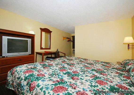 Econo Lodge Newton Room photo