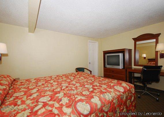 Econo Lodge Newton Room photo